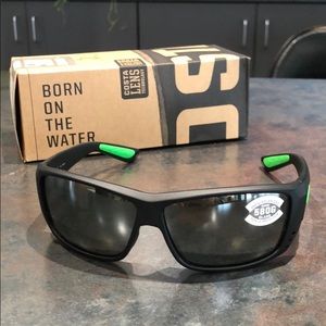 Costa Del Mar Cat Cay Sunglasses - NEW IN BOX!